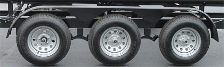 triple axle pontoon trailer with 14 in tires